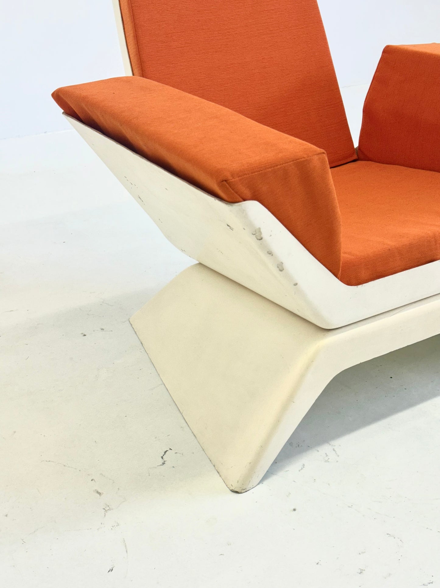 Zeer unieke oranje space age vintage fauteuil