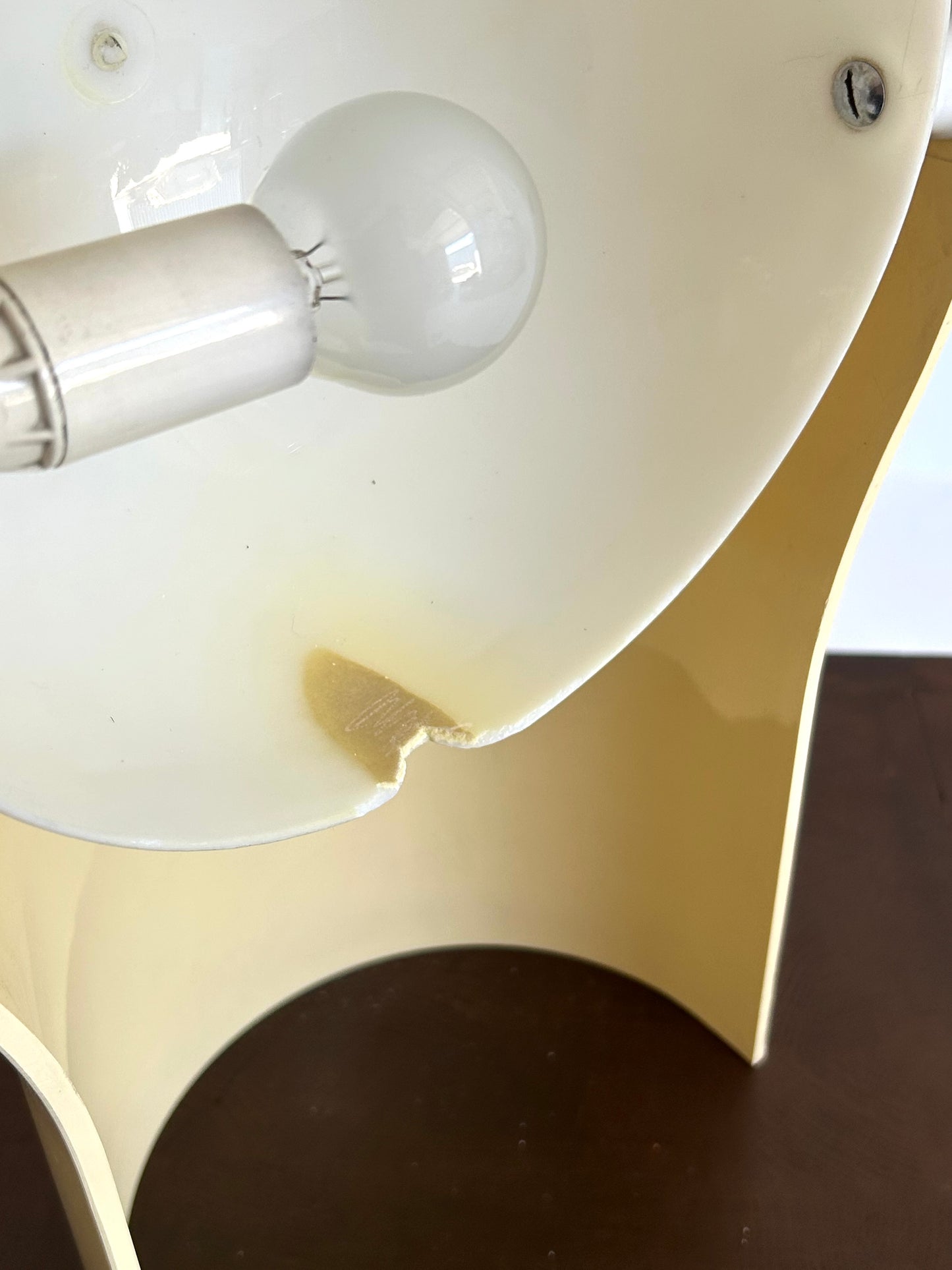 Tafellamp Telegono door Vico Magistretti voor Artemide