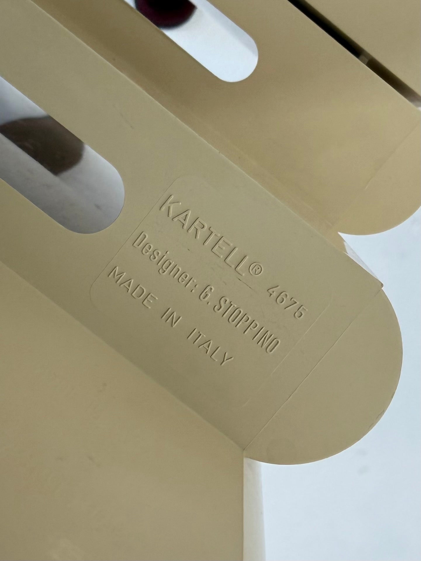 Tijdschriftrek 4675 door Giotto Stoppino voor Kartell