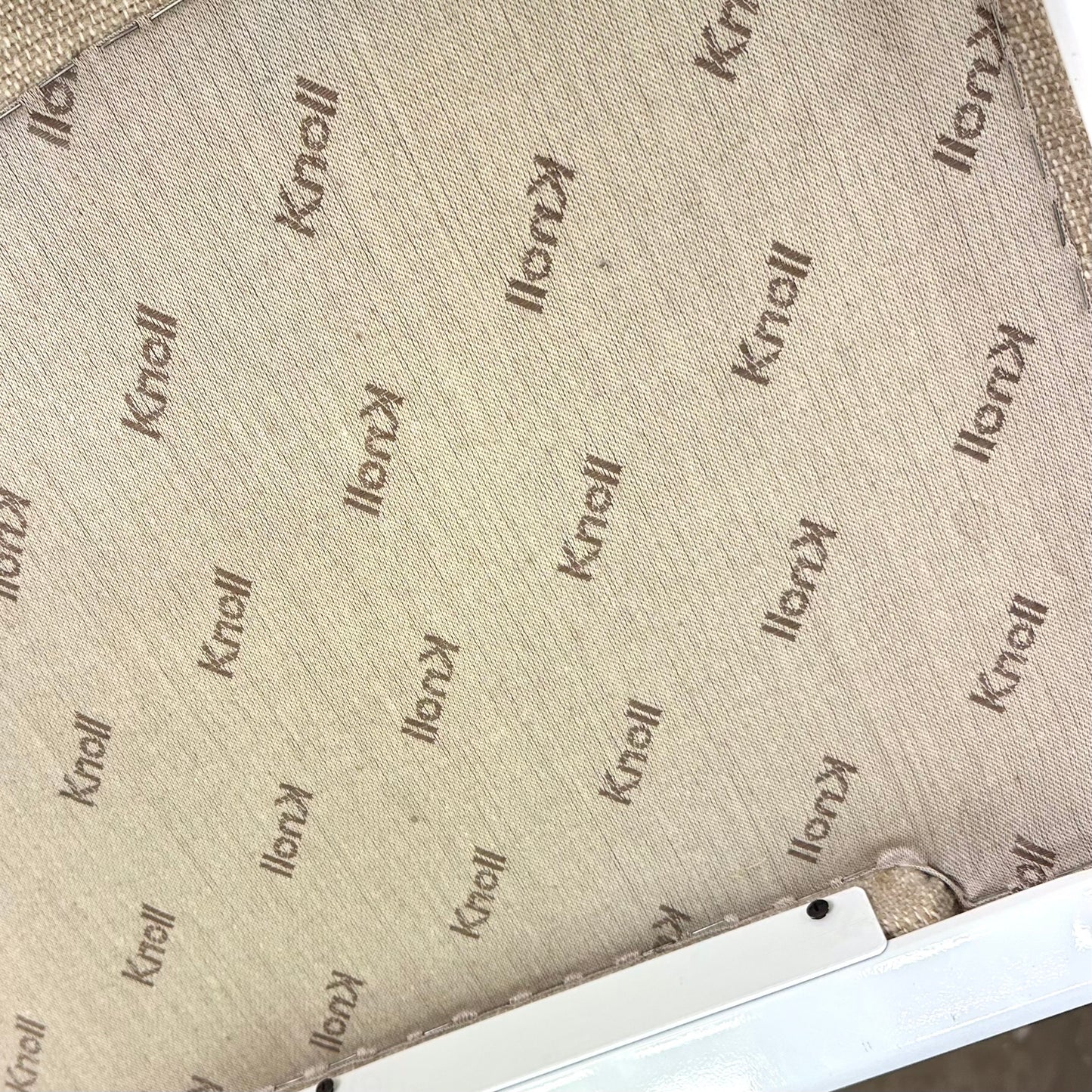 Orsay stoel door Gea Aulenti voor Knoll