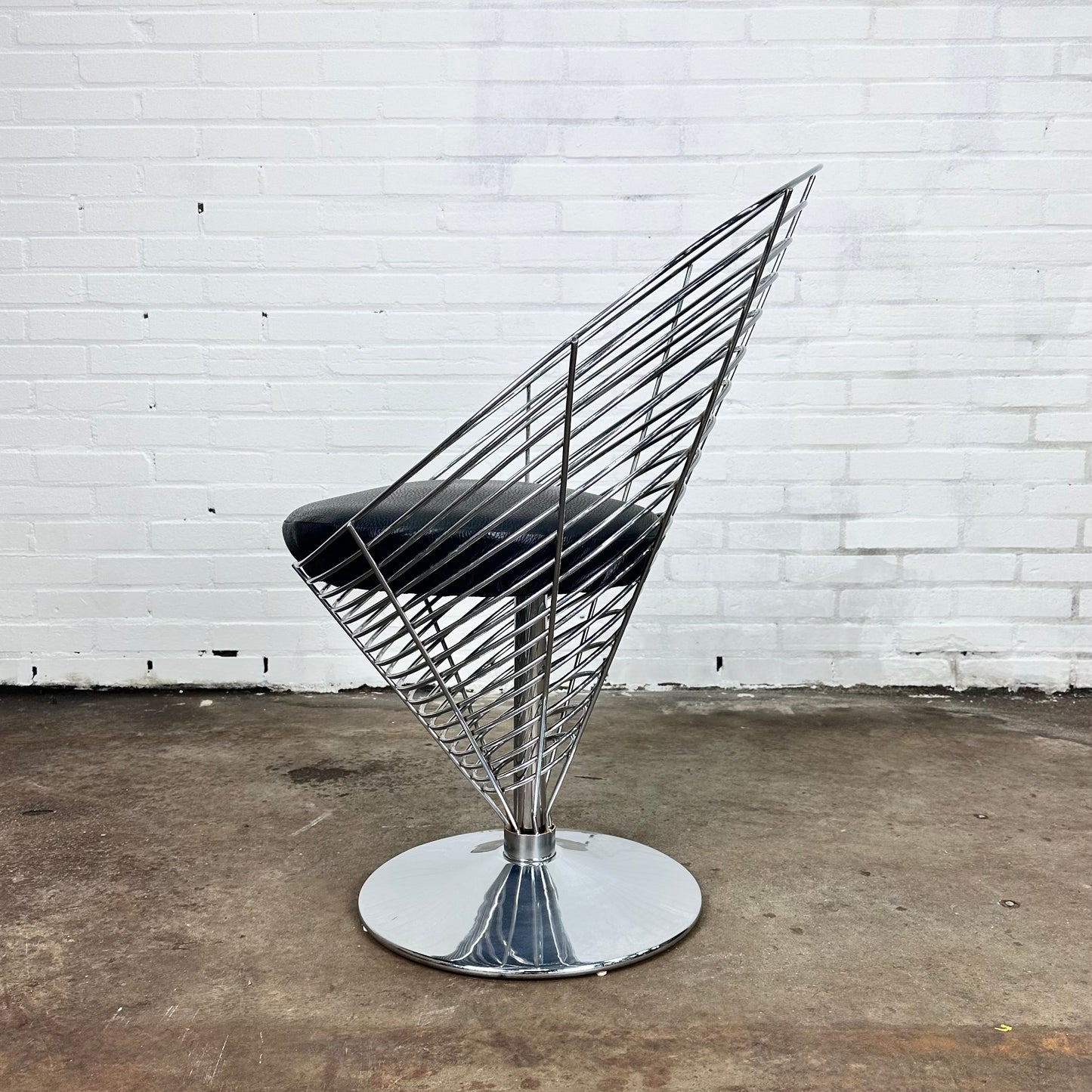 Verner Panton Wire Cone chair