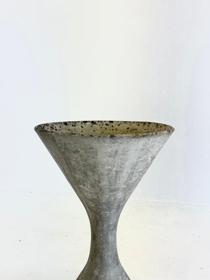 Diabolo plantenbak van Willy Guhl