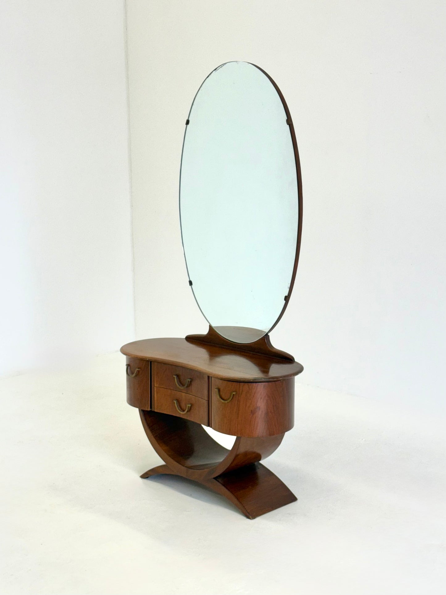 Art Deco Kaptafel van A A Patijn voor Zijlstra Joure uit de Jaren 30