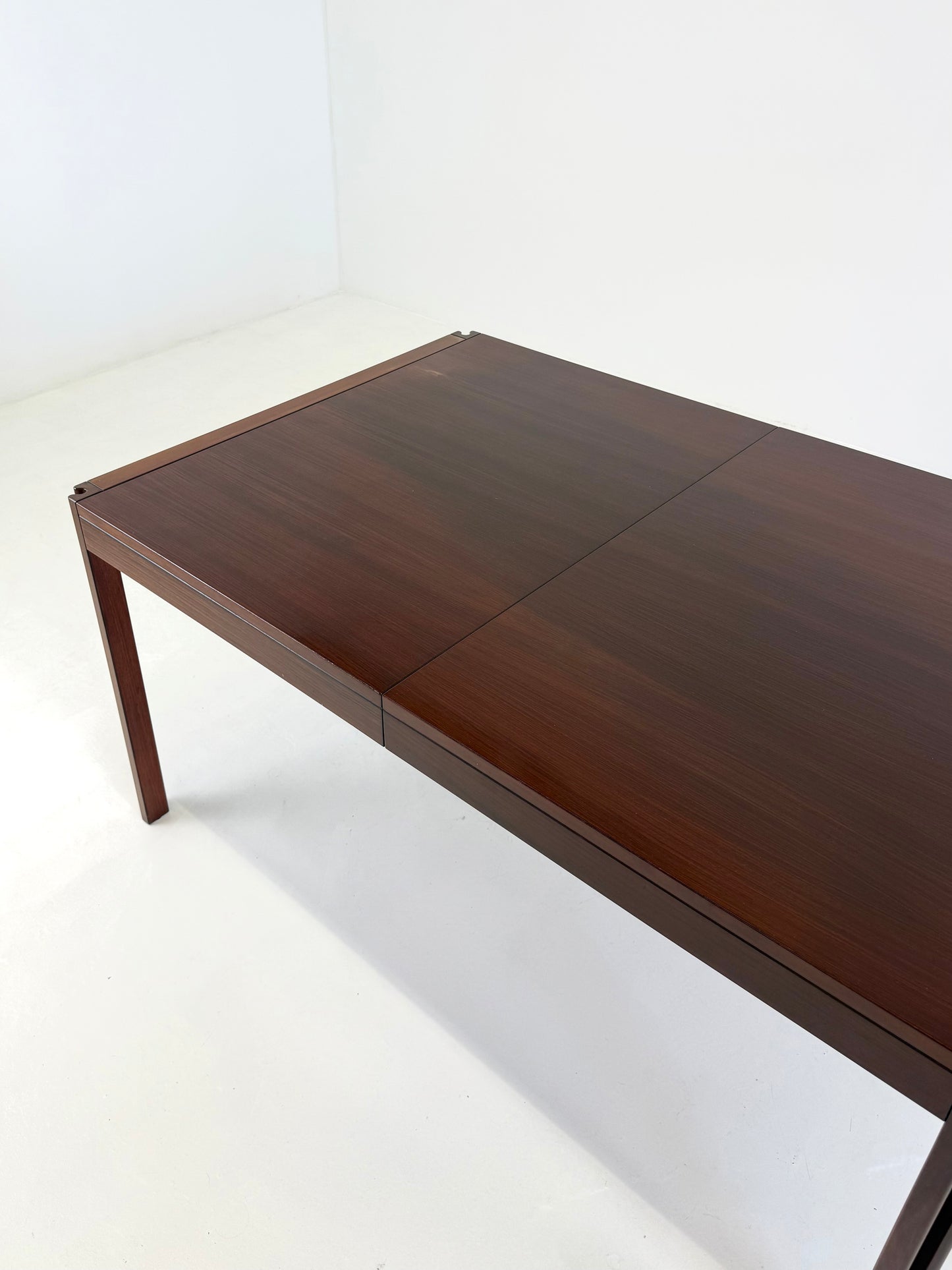 4D houten vintage eettafel door Angelo Mangiarotti voor Molteni