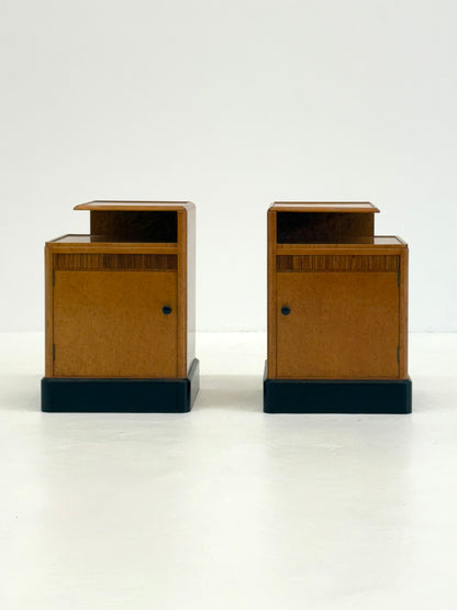 Set van 2 Art Deco nachtkastjes in wortel esdoornfineer