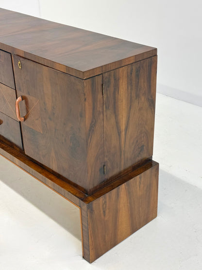 Italiaanse walnoot Art Deco / Art Nouveau dressoir