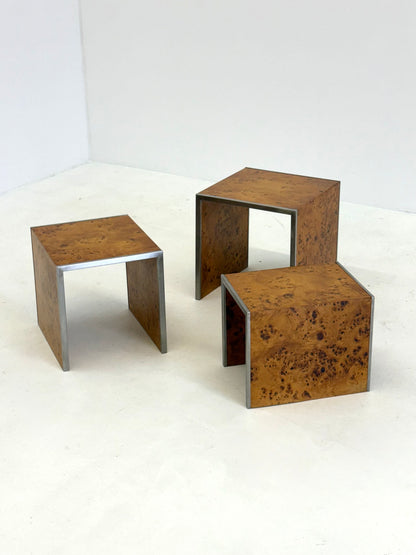 Set van drie Tommaso Barbi mid century modern wortelhout bijzettafels