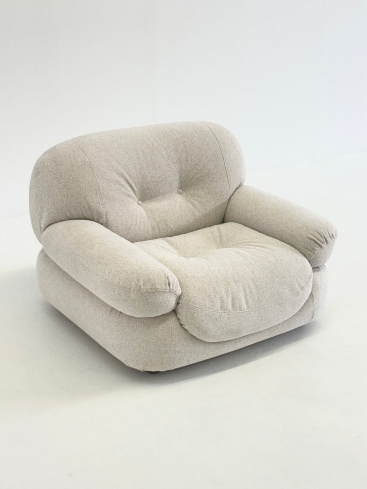 Sapporo Fauteuil van Mario Marenco voor Mobil Girgi in Crème Beige