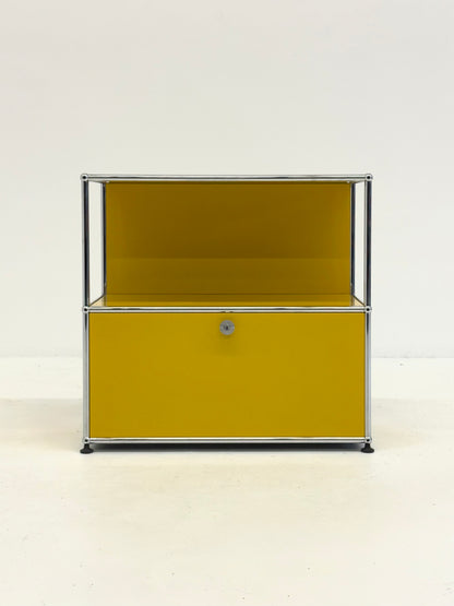 USM Haller kast in geel