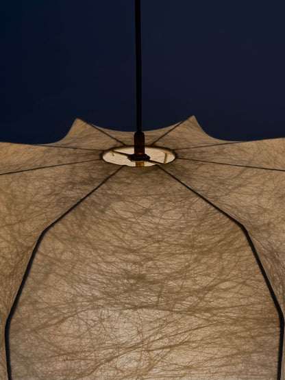 Achille & Pier Giacomo Castiglioni Cocoon hanglamp