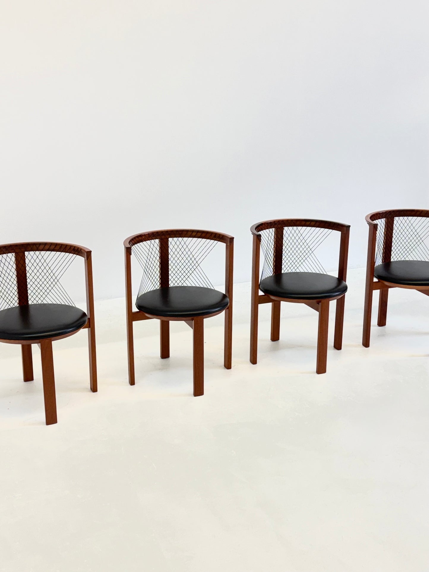Set Tranekær String stoelen door Niels Jørgen Haugesen