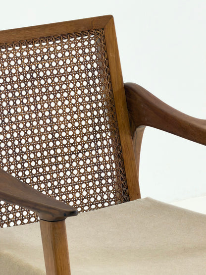 Mid Century Fauteuils van Notenhout en Rotan met Mohair