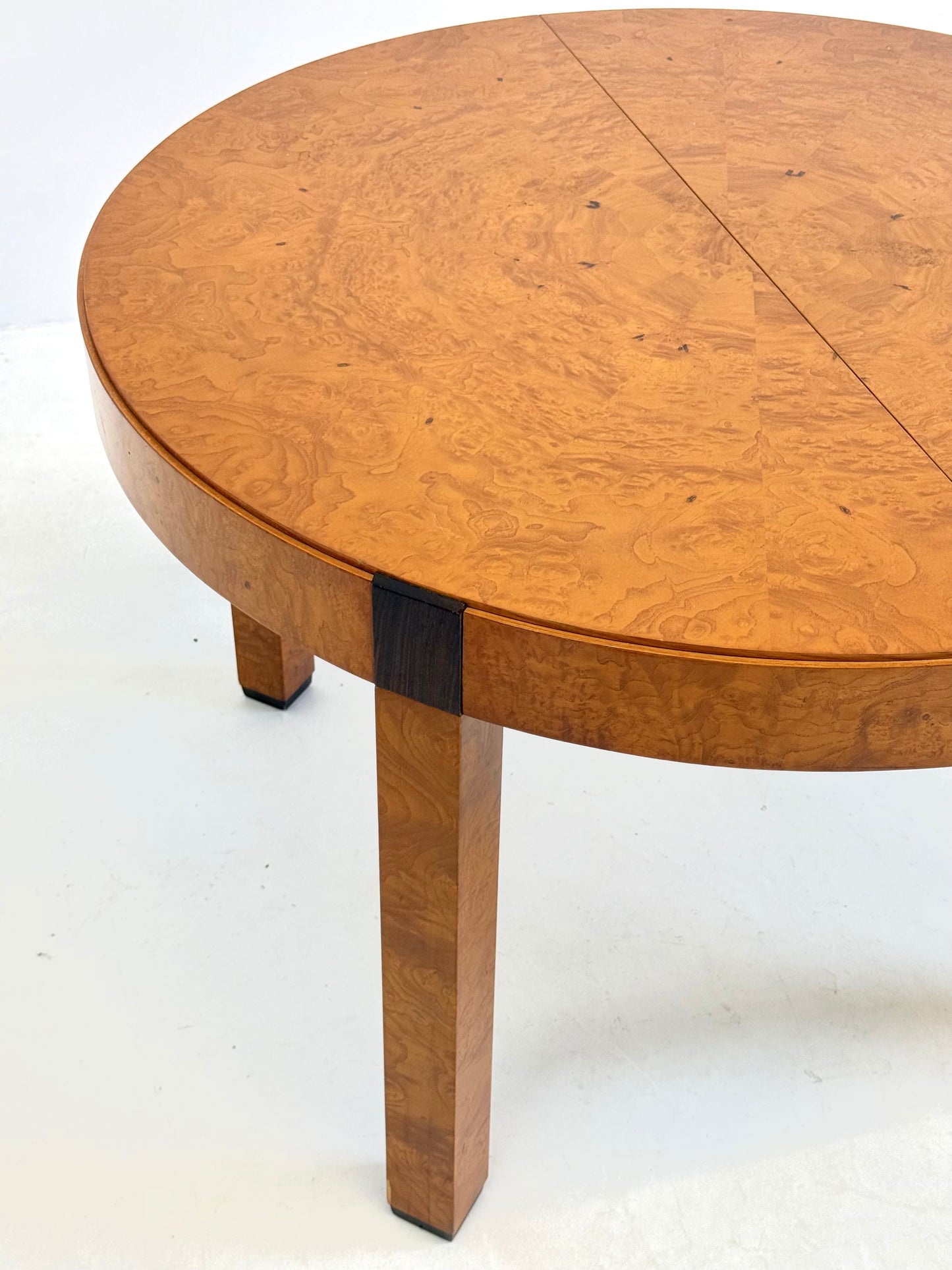 Vintage wortelhouten ronde eettafel van Grange