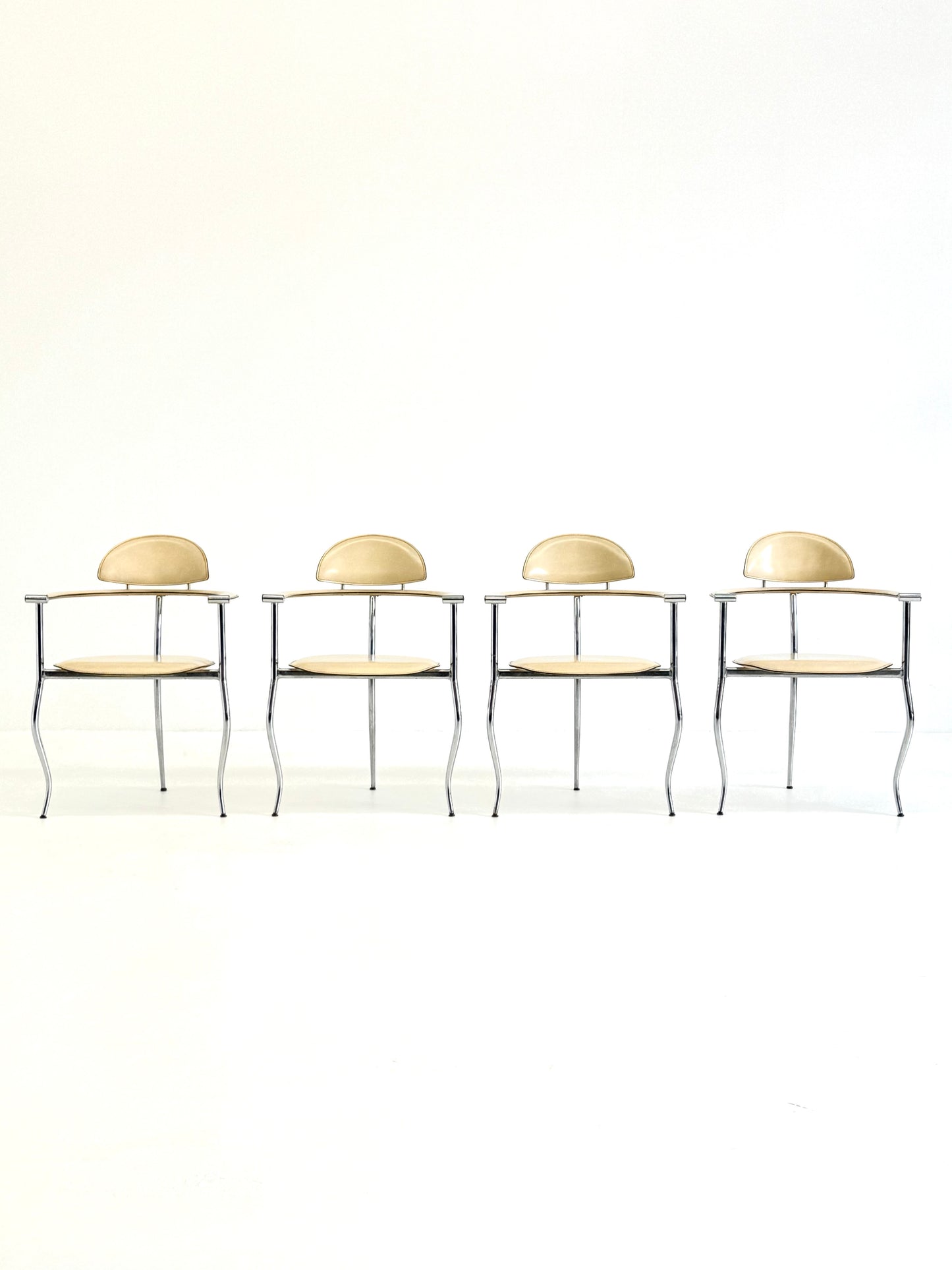 Set gele Marilyn Stiletto eetkamerstoelen Arrben Italy