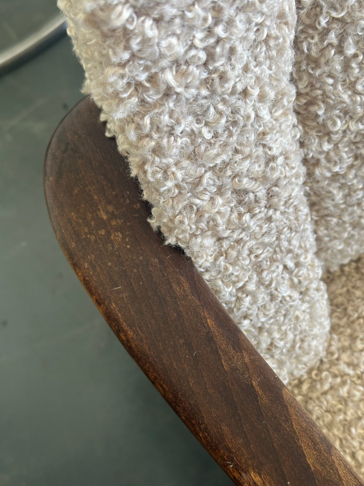 Melchiorre Bega Fauteuil in beige bouclé