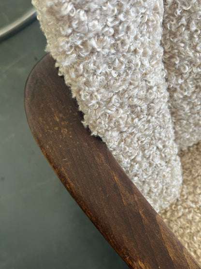 Melchiorre Bega Fauteuil in beige bouclé