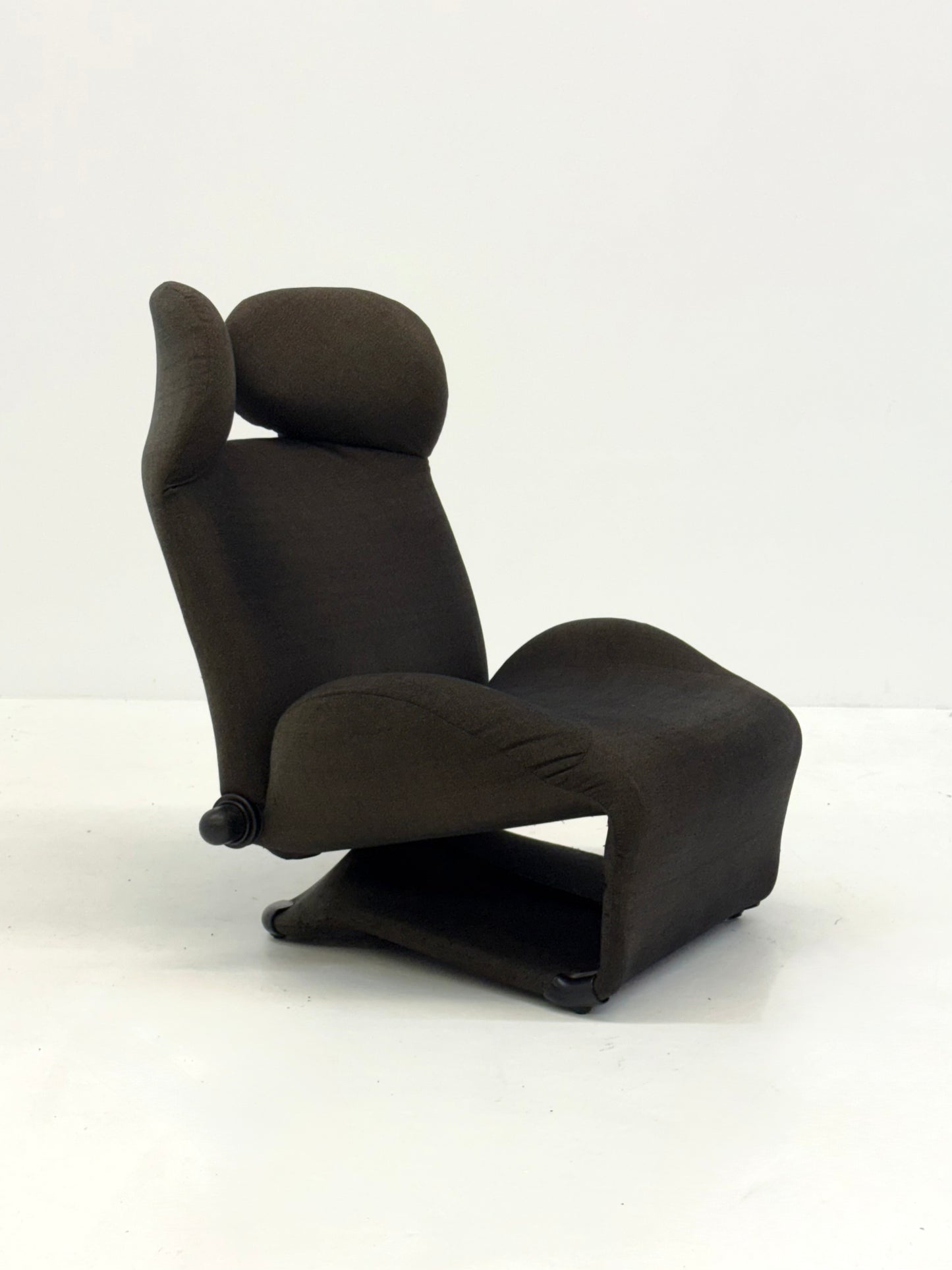 Cassina Wink fauteuil door Toshiyuki Kita