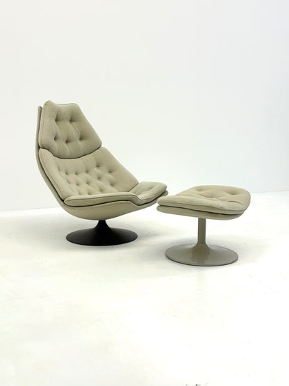 Artifort F588 loungestoel met hocker  door Geoffrey Harcourt
