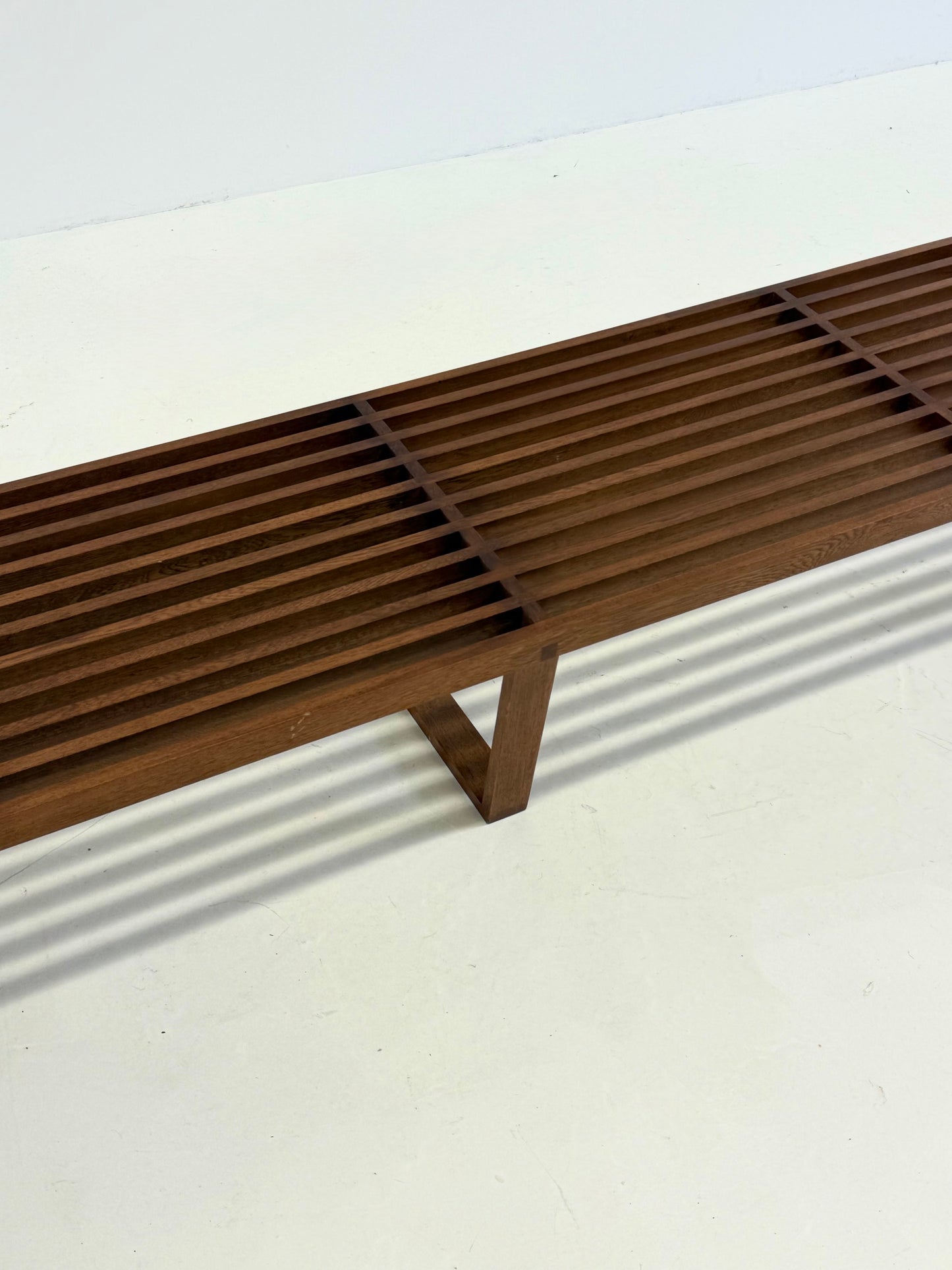 Vintage George Nelson long Platform lattenbank van teak hout