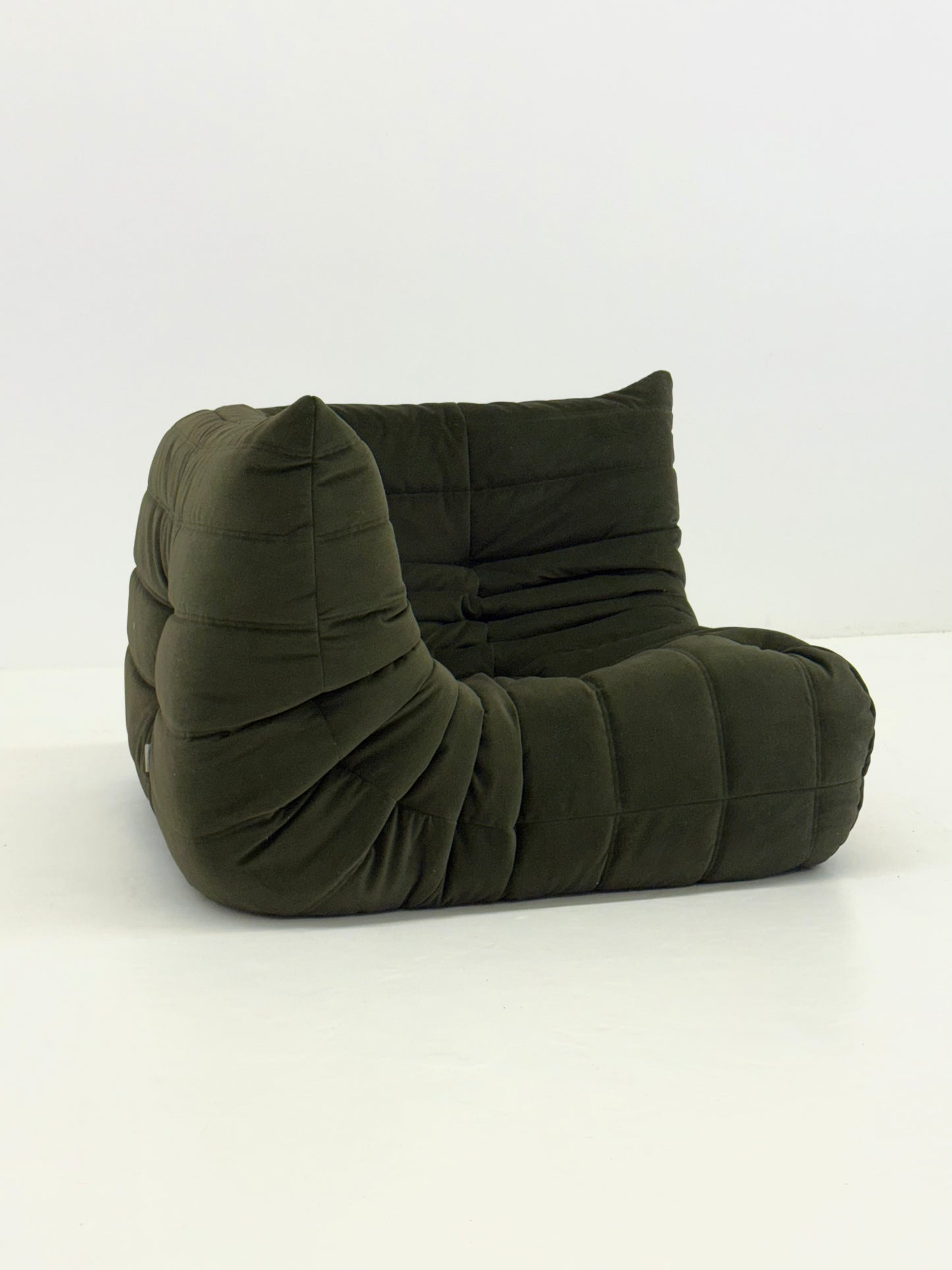 Ligne Roset Togo hoekelement 1-zit in donkergroen velvet