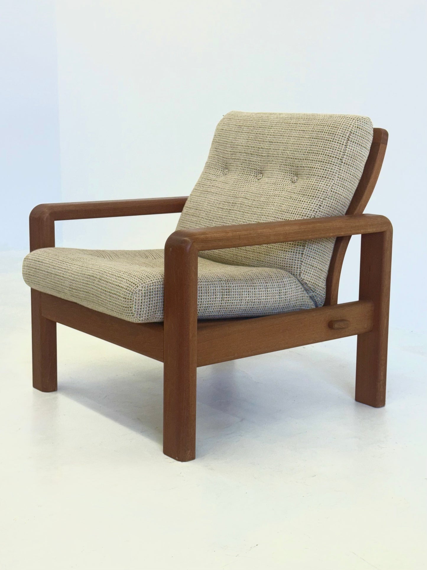 Deense fauteuil van EMC Møbler