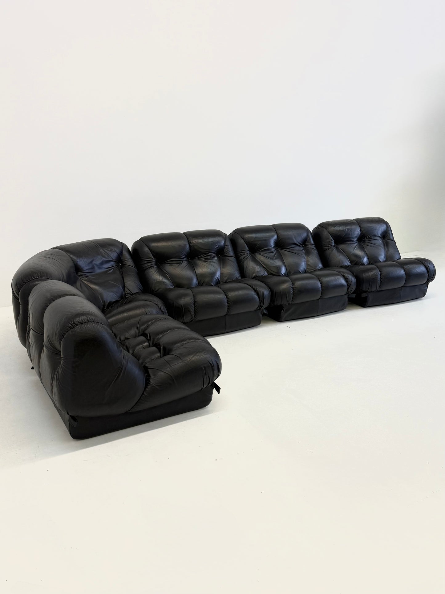 Zwart leren Nuvolone modulaire lounge bank Rino Maturi voor Mimo Padova