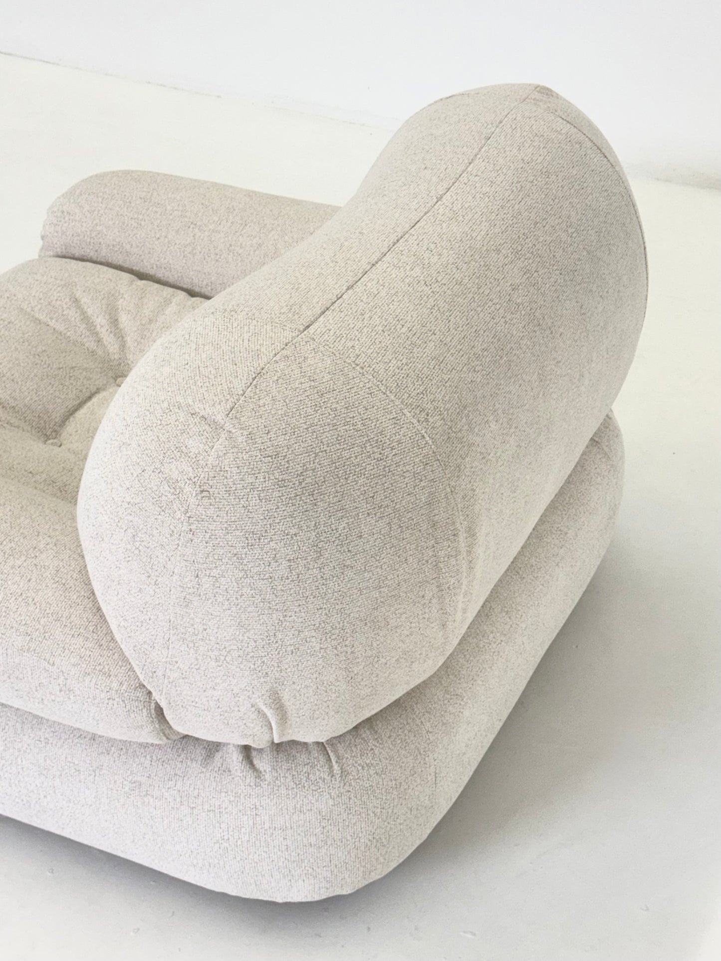 Sapporo Fauteuil van Mario Marenco voor Mobil Girgi in Crème Beige