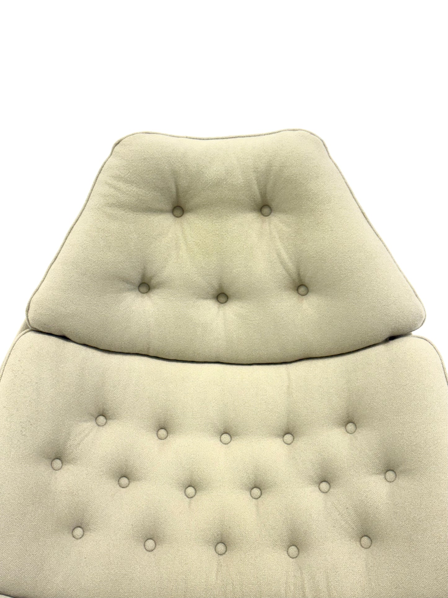 Artifort F588 loungestoel met hocker  door Geoffrey Harcourt