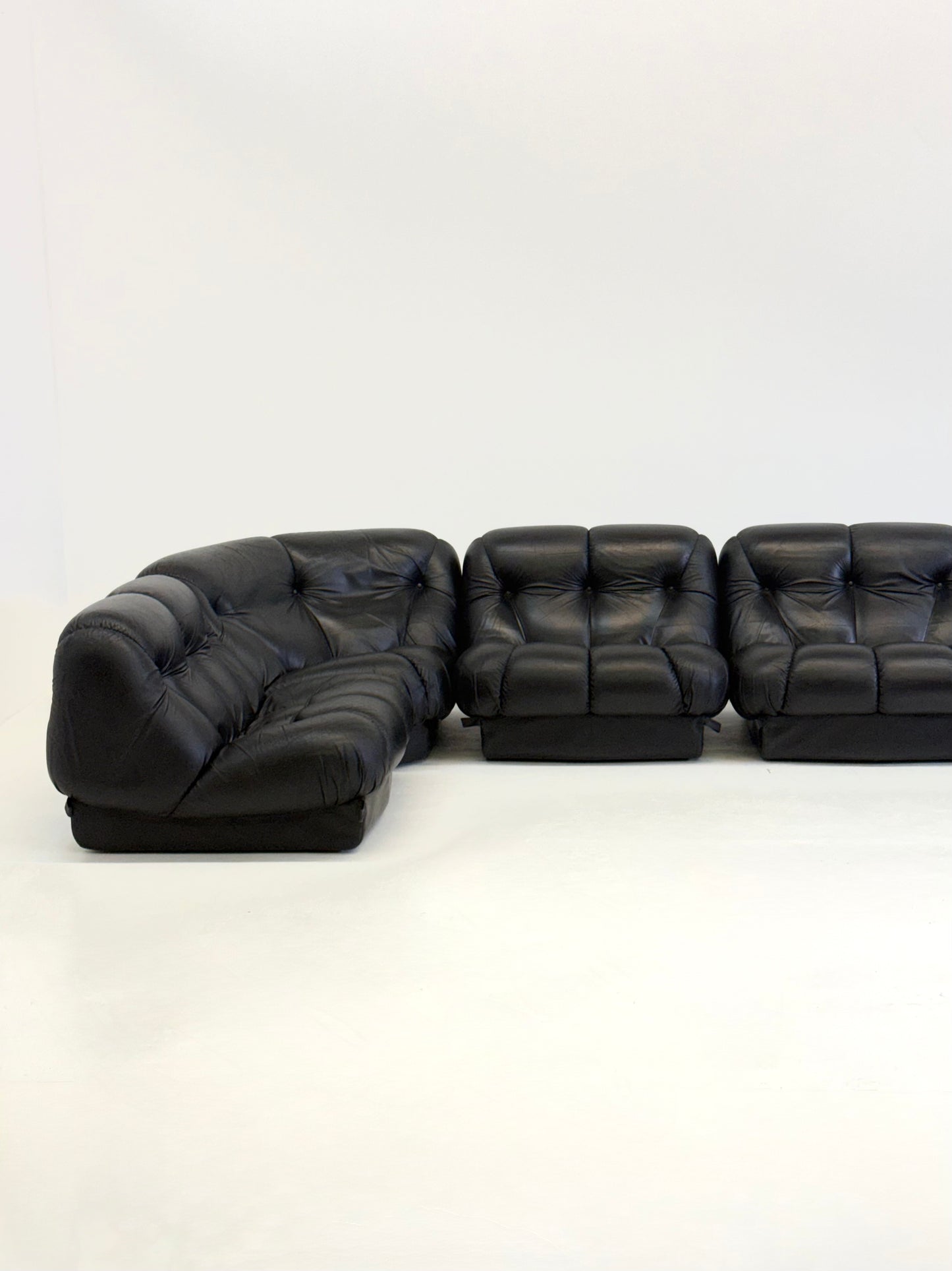 Zwart leren Nuvolone modulaire lounge bank Rino Maturi voor Mimo Padova