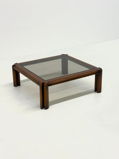 Vierkante Italiaanse salontafel met glazen blad