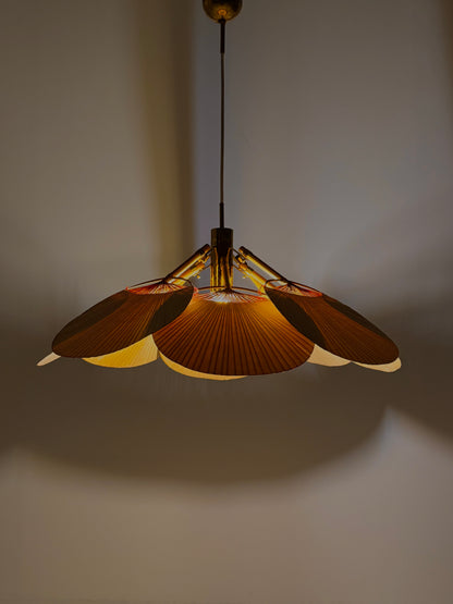 Uchiwa hanglamp door Ingo Maurer