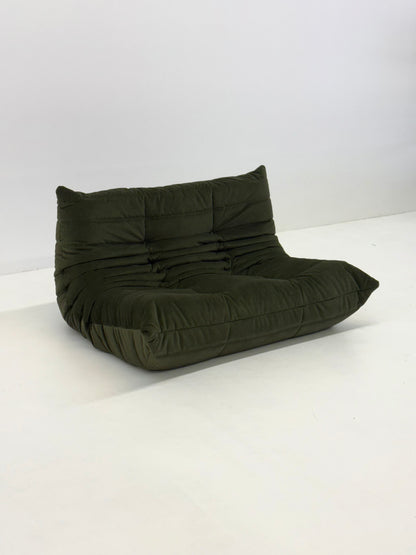 Ligne Roset Togo 2-zits element in donkergroen velvet