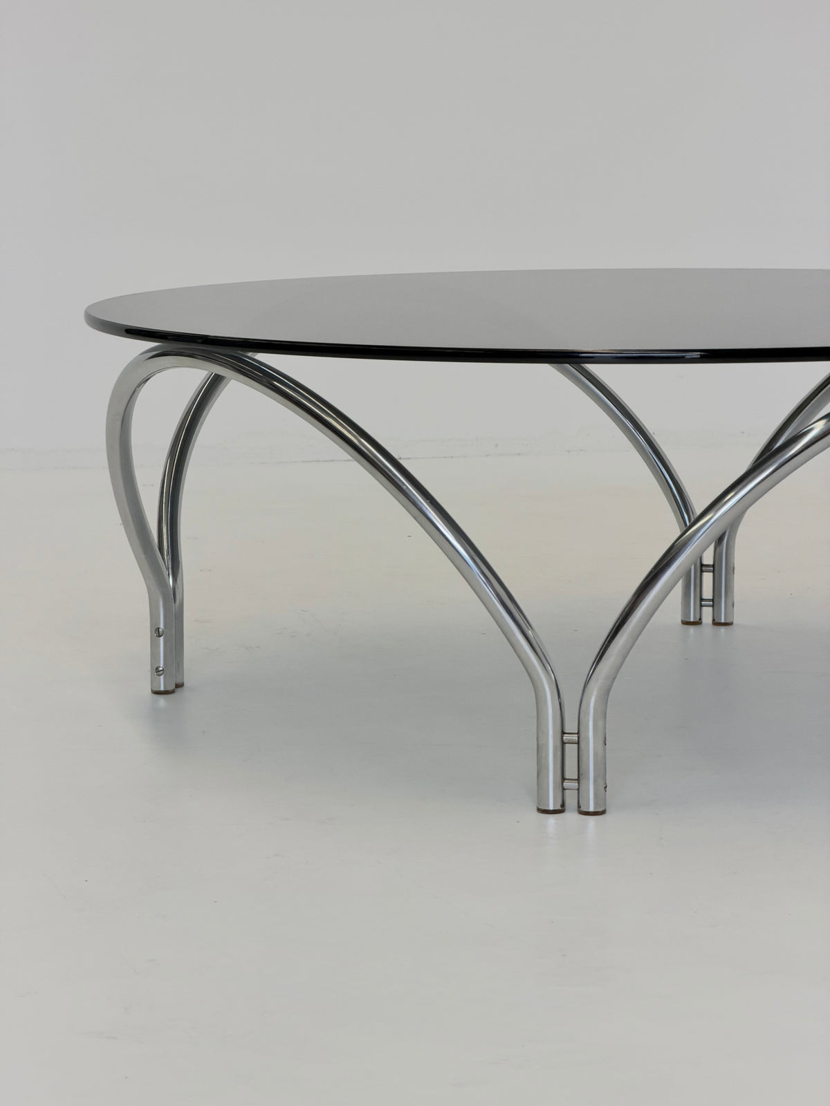 Vintage Space Age salontafel rookglas en chroom