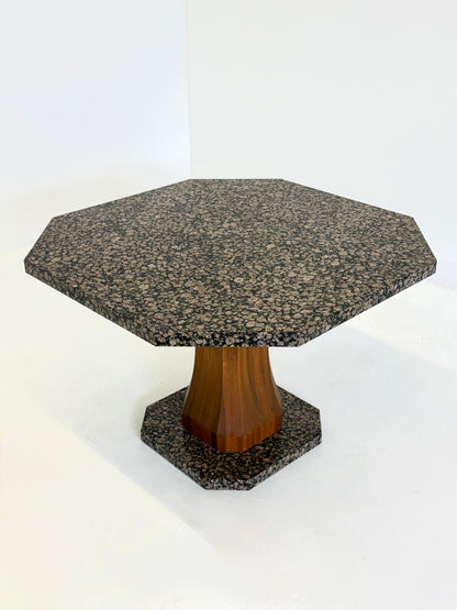 Art Deco eettafel met achthoekig granieten blad