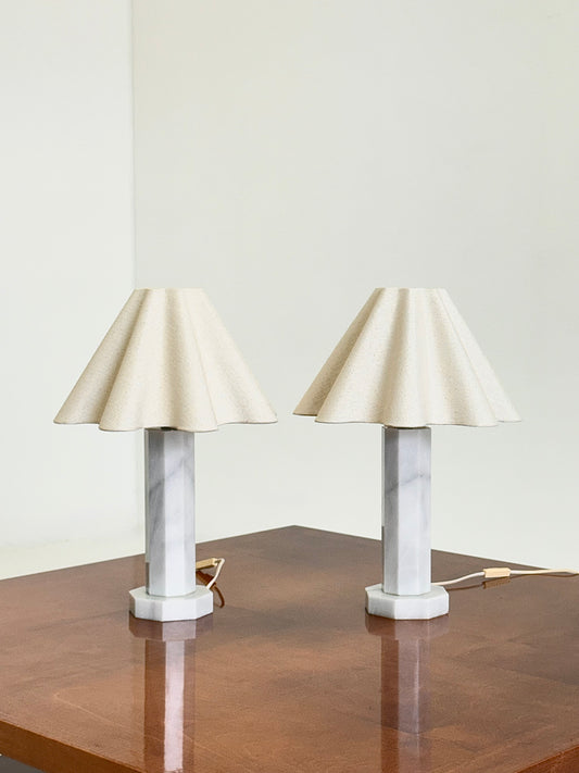 Vintage marmeren tafellamp met linnen kap