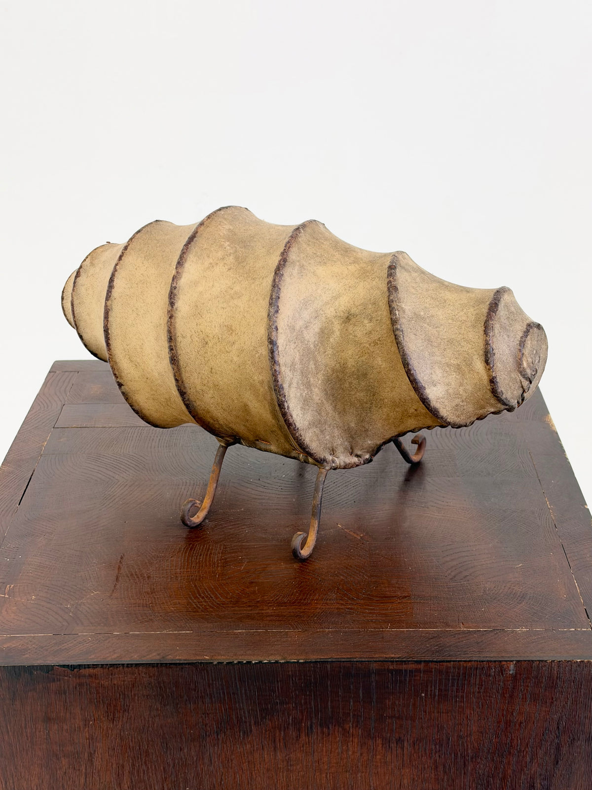 Vintage Rawhide Swirl Tafellamp met Organische Vormgeving