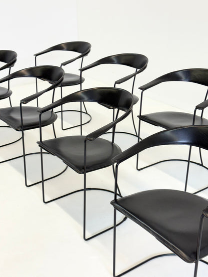 Set van 8 Vintage Arrben Ursala eetkamerstoelen in zwart leer