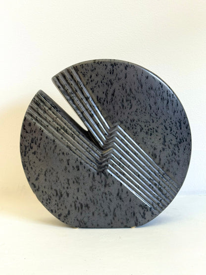 Donkergrijze keramieke vaas van Nereo Boaretto