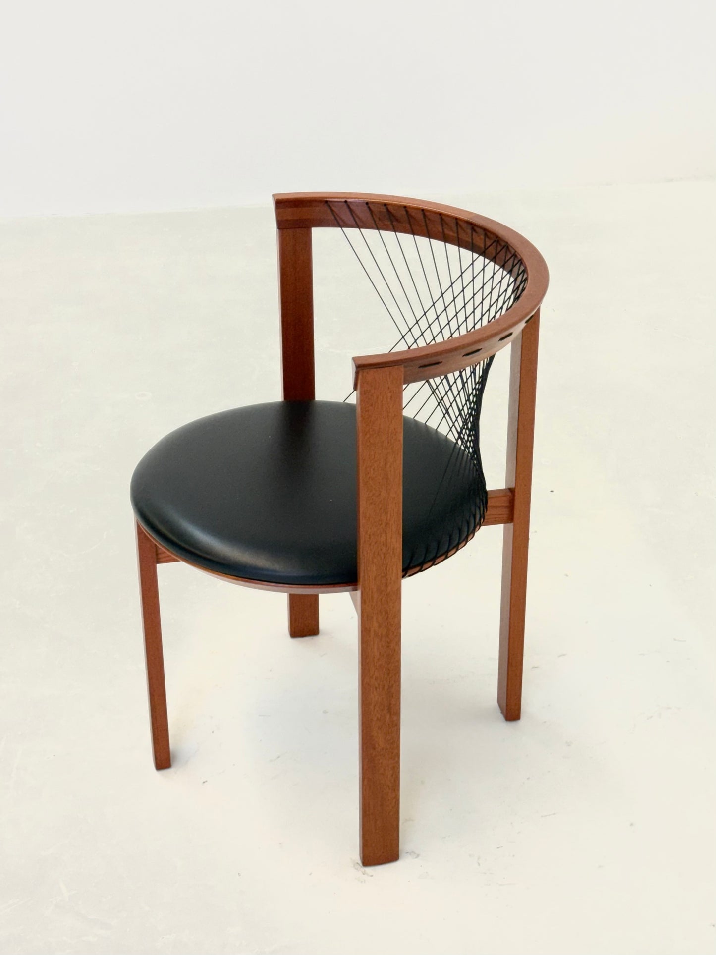 Set Tranekær String stoelen door Niels Jørgen Haugesen