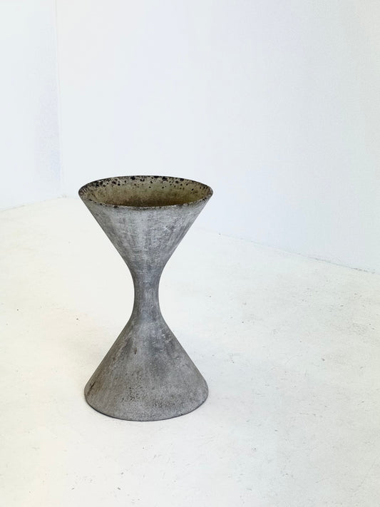 Diabolo plantenbak van Willy Guhl