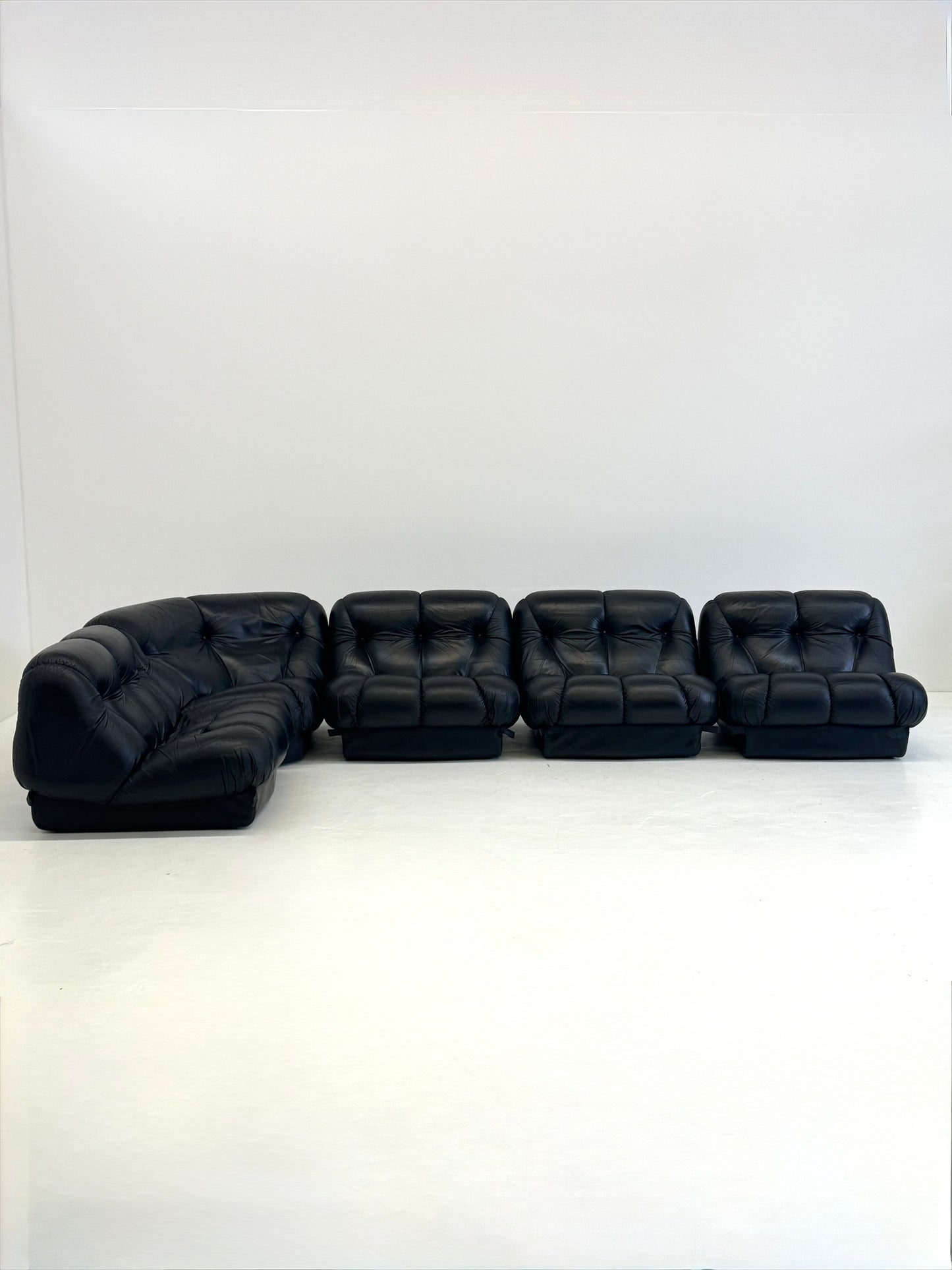 Zwart leren Nuvolone modulaire lounge bank Rino Maturi voor Mimo Padova