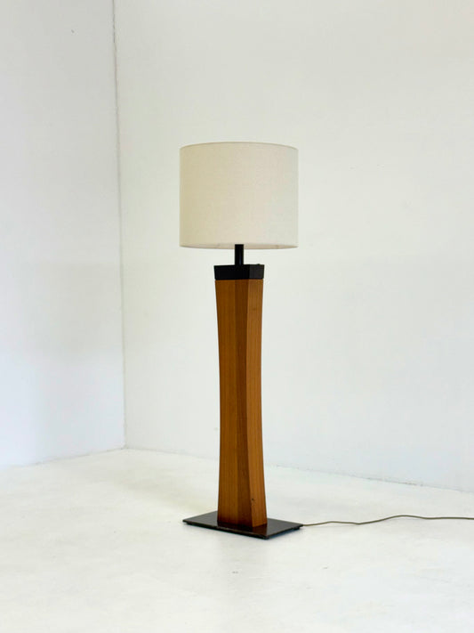 Italiaanse Mid Century vloerlamp van teakhout