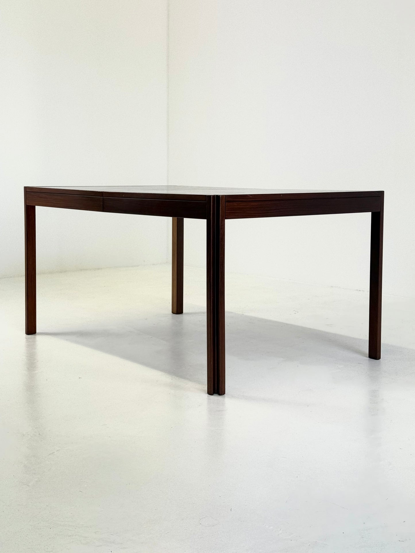 4D houten vintage eettafel door Angelo Mangiarotti voor Molteni