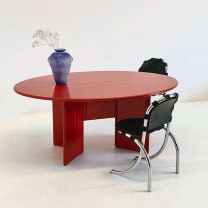 Antella eettafel / console tafel van Kazuhide Takahama voor Cassina in rood