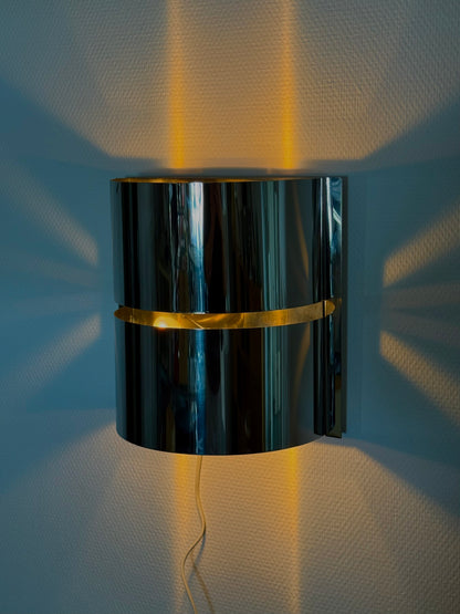 Chromen space age wandlamp van Minilumi Design