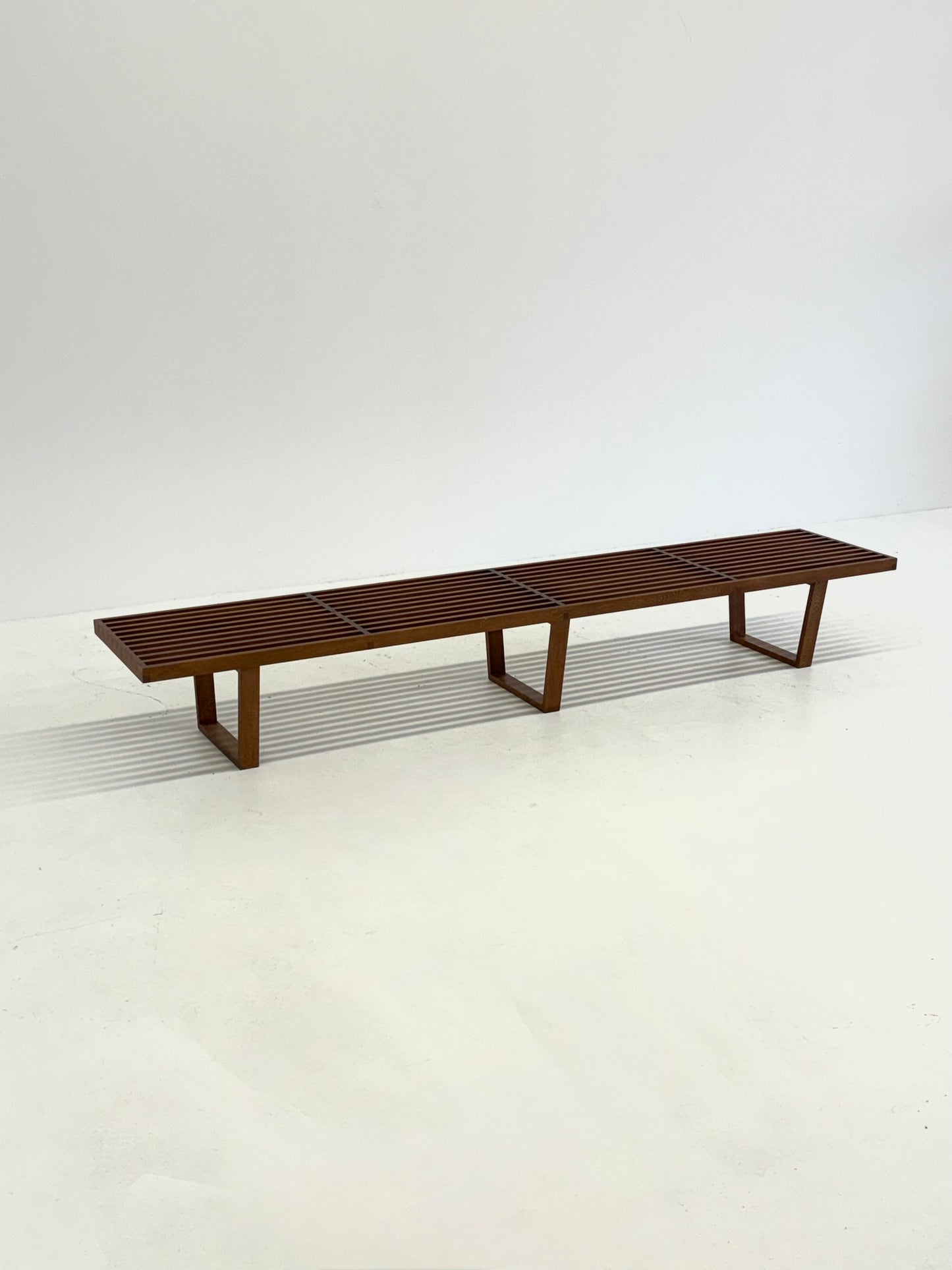 Vintage George Nelson long Platform lattenbank van teak hout