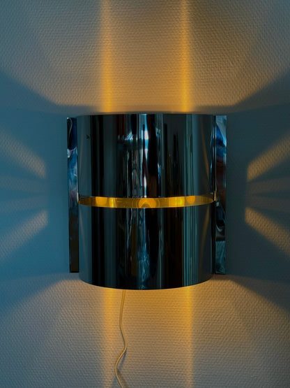 Chromen space age wandlamp van Minilumi Design
