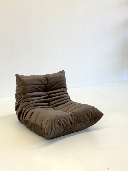 Ligne Roset Togo 1-zits in taupe velvet