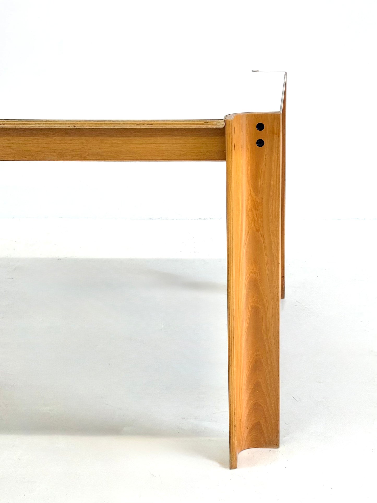 Strip eettafel van Gijs Bakker voor Castelijn