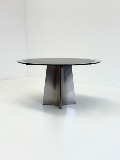 UFO eettafel van Luigi Saccardo voor Arrmet